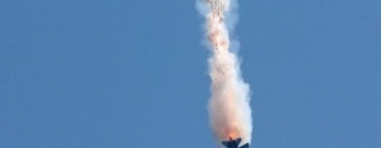 الدفاعات الجوية اليمنية تعترض طائرة "إف-15"