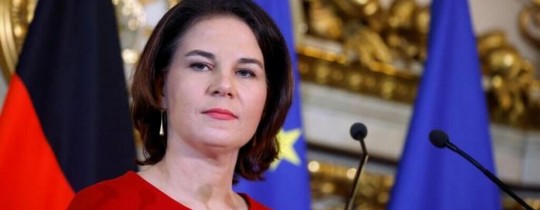 أنالينا بربوك