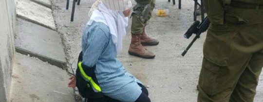 أثناء اعتقال الطفلة صابرين سند