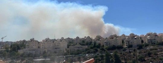 حرائق في القدس لليوم الثاني على التولي