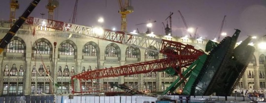 سقوط الرافعة بالحرم المكي