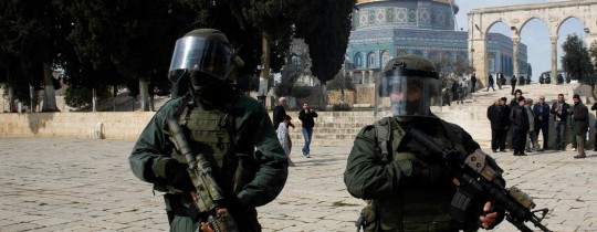جنود الاحتلال في باحات قبة الصخرة