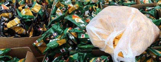 ضبط 700 كرتونة شيبس فاسد بغزة
