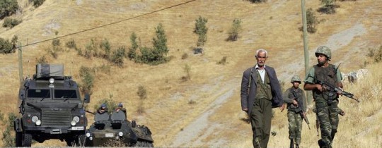 البرلمان التركي يمدد تفويض التدخل بسوريا والعراق لعام جديد