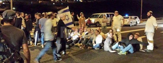 المستوطنون يعربدون غرب مدينة رام الله