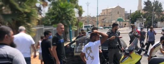 من مكان الجريمة