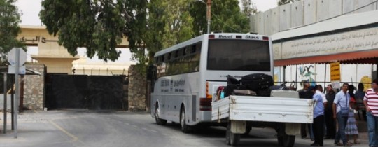 الحافلات في معبر رفح