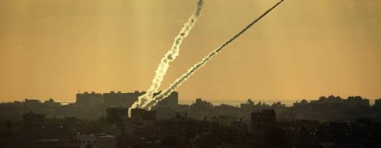 أرشيف: اطلاق صاروخ من غزة تجاه الاراضي المحتلة