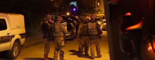 جيش الاحتلال يعتقل 9 شبان  من الضفة والقدس