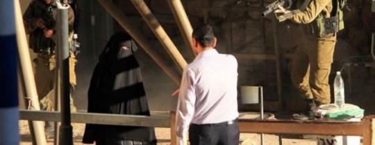 كشفت الصور أن هديل لم تكن تشكل خطراً على الجنود الذين أطلقوا 8 رصاصات استقرت بحسدها وتركوها تنزف