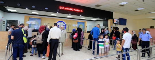 تعديل على ساعات عمل معبر الكرامة ليوم الأحد