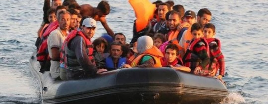 اسبانيا تُجدد عرضها السماح بدخول مُهاجرين في البحر المتوسط