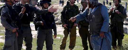 اعتداءات جيش الاحتلال على المزارعين - ارشيف