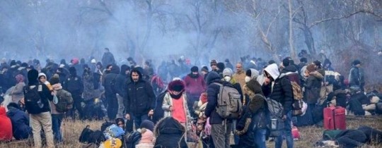 لاجئون في اليونان