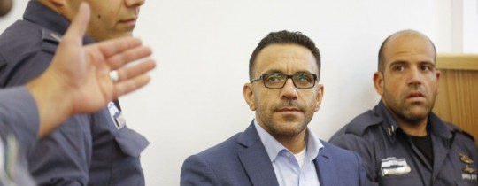 محافظ القدس أثناء محاكمته 