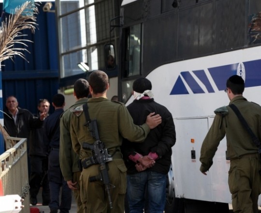 سلطات الاحتلال تصدر 29 أمر اعتقال إداري بحق أسرى خلال الأيام الماضية