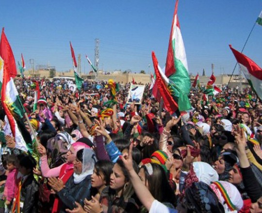 متظاهرون من أكراد سوريا