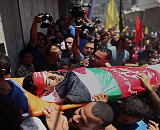 من تشييع الشهيد بكر 