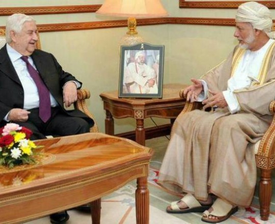 وزير الخارجية السوري وليد المعلم ونظيره العماني بن علوي