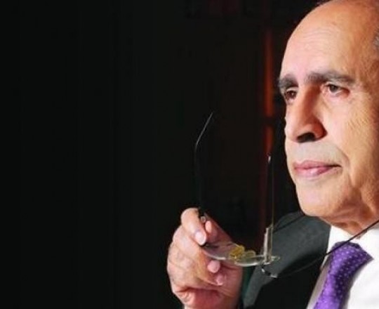 المفكّر عز الدين المناصرة