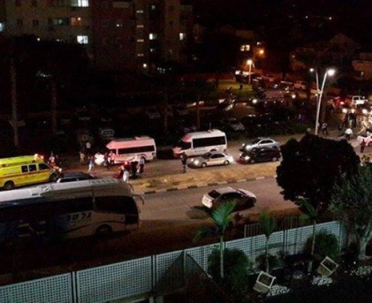 من مكان عملية الطعن في كريات جات الشهر الماضي