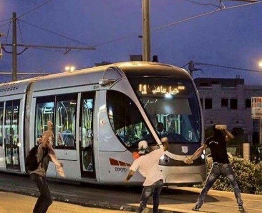 القطار الخفيف في القدس