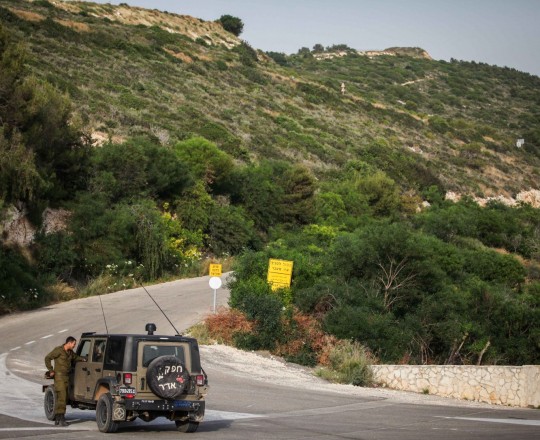 شرطة الاحتلال تُجري عمليات تمشيط في المنطقة وقد فتحت تحقيقاً حول الحادثة