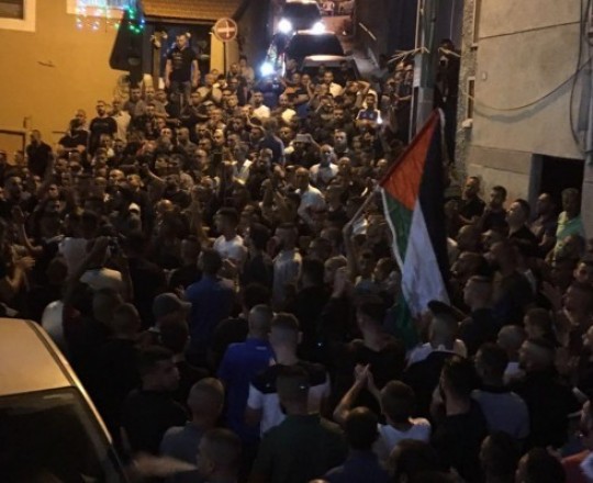 جانب من تشييع الشهيد محاميد.