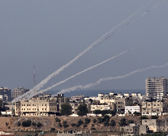 أرشيفية: صواريخ فلسطينية باتجاه الأراضي المحتلة