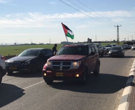 انطلاق مسيرة سيارات من قلنسوة إلى القدس المحتلة احتجاجاً على هدم البيوت