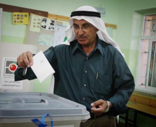 ارشيفية- انتخابات مجالس الهيئات المحلية للبلديات