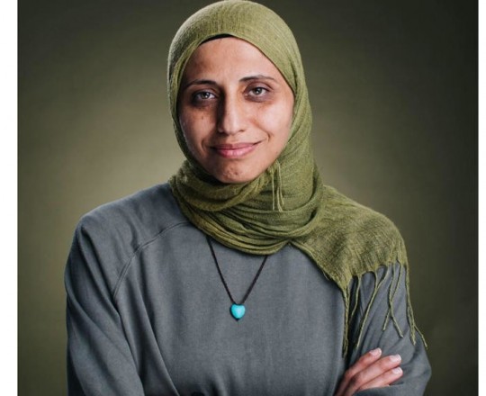 الشاعرة الفلسطينية دارين طاطور تُطالب بدعمها ضد قمع الاحتلال