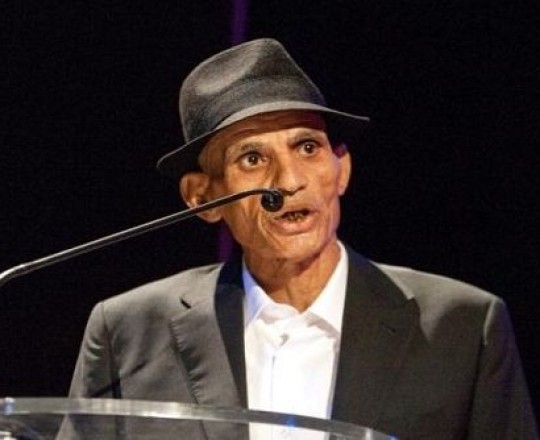 الشاعر أولاد أحمد