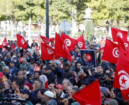 من التظاهرات في تونس