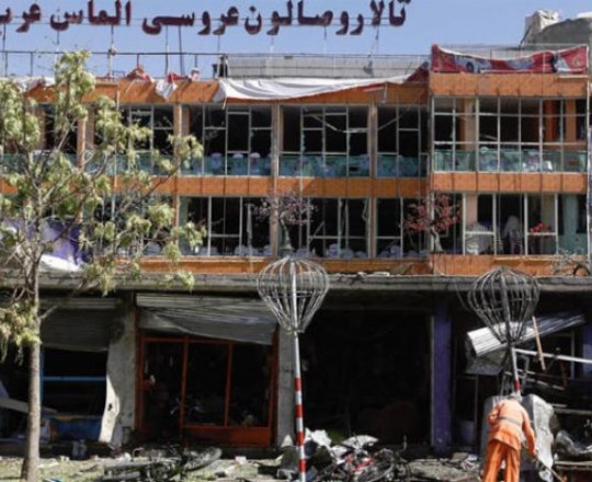 عشرات القتلى والجرحى من المدنيين بانفجار سيارة مفخخة في كابل