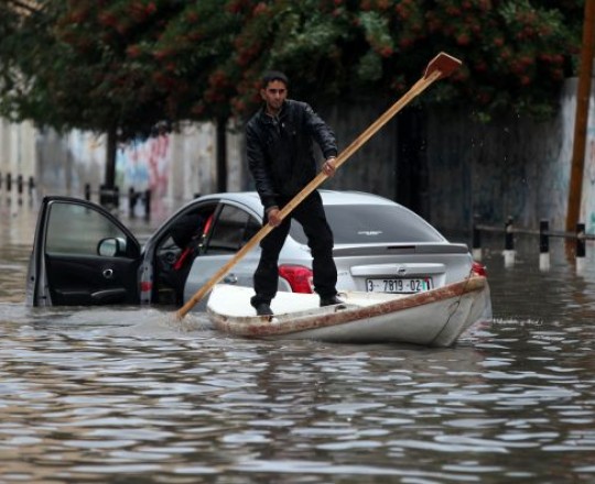 يفتقد قطاع غزة لبنية تحتية جيدة