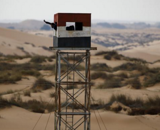 أرشيفية- نقطة مراقبة للجيش المصري في سيناء
