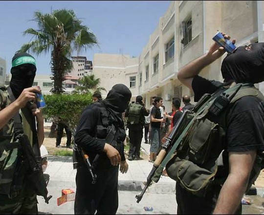 سيطرة حماس على غزة - بي بي سي