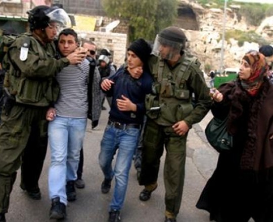 سلطات الاحتلال شرعت المزيد من القوانين لاعتقال الأطفال