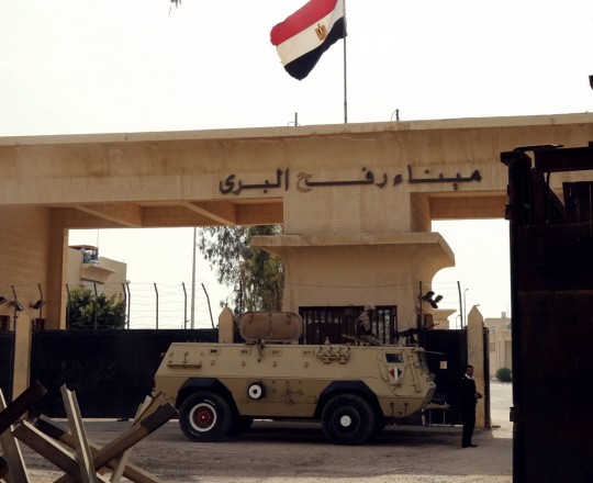 معبر رفح- تصوير / خالد أبو الجديان