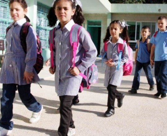 طلاب مدارس الوكالة بغزة