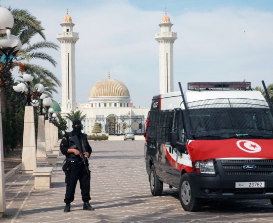 حالة الطوارئ معلنة في البلاد منذ 10 أشهر - أرشيف 
