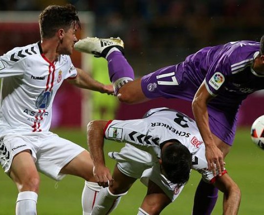 من مباراة الريال وليونيسا