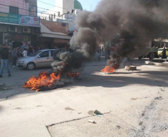 يشهد المخيم توتّراً منذ عدة أشهر بسبب الحملة الأمنية التي تقوم بها أجهزة أمن السلطة