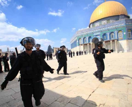 تعبيرية - قوات الاحتلال في القدس