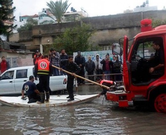 موظّفو الدفاع المدني على رأس عملهم