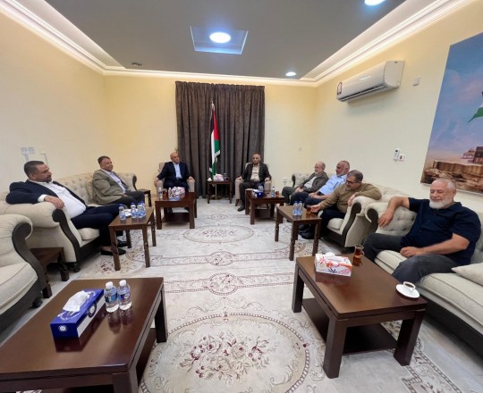 وفد الجبهة الشعبية وحركة حماس