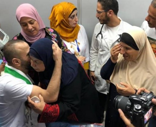 الاحتلال يُفرج عن الأسير المريض بشارات