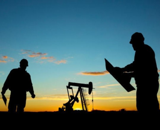 مُذكرة تفاهم بين الأردن وفلسطين لتوفير احتياجات النفط للسوق الفلسطينية