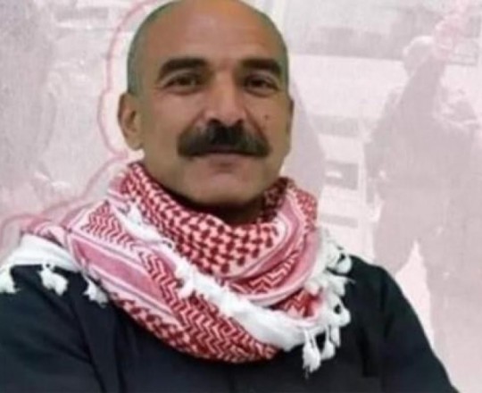 الناشط والناقد السياسي محمد عمرو